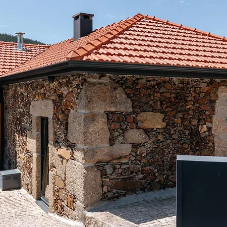 Real Ii By Mycelia Villa Real (Castelo de Paiva)