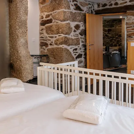 Real Ii By Mycelia * Real (Castelo de Paiva)